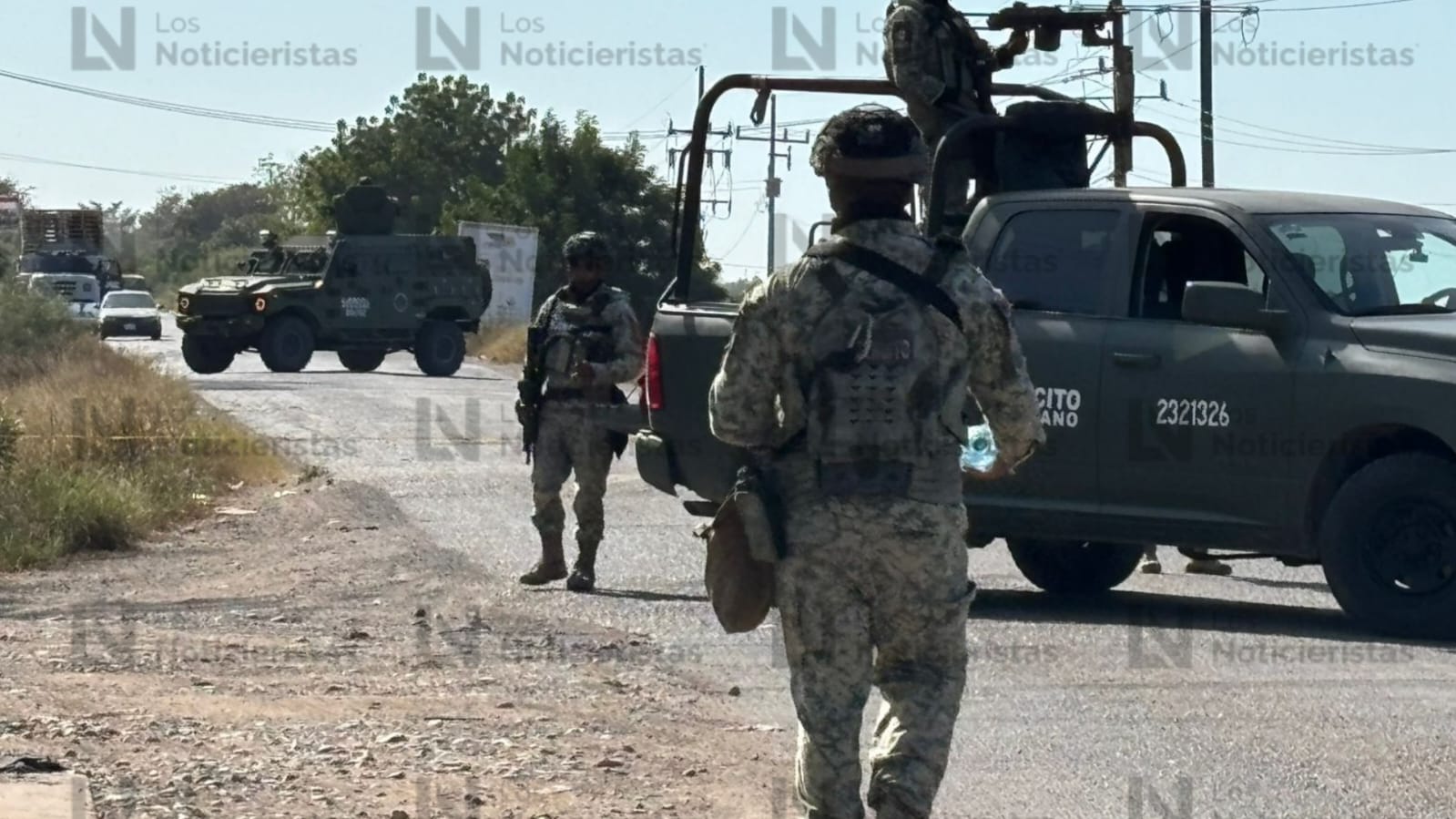 Patrullas militares chocan tras una persecución en Villa Juárez, Navolato