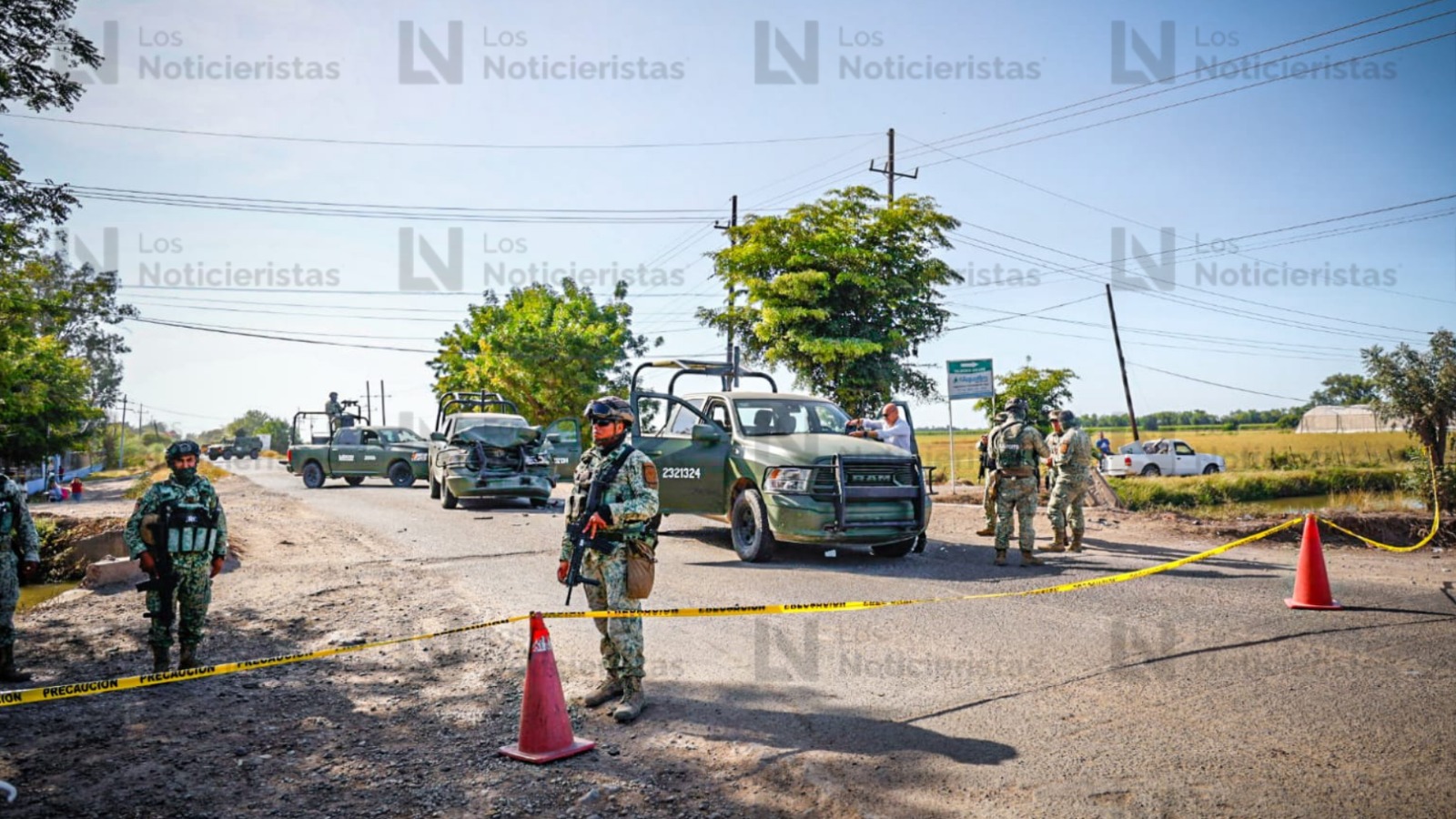 Patrullas militares chocan tras una persecución en Villa Juárez, Navolato