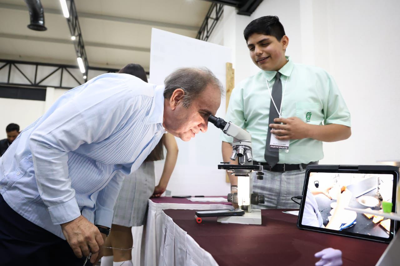 Cobaes realiza la edición 11 de la Feria de Ciencias y Tecnología