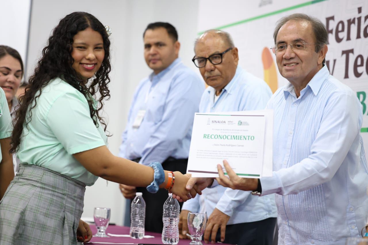 Cobaes realiza la edición 11 de la Feria de Ciencias y Tecnología