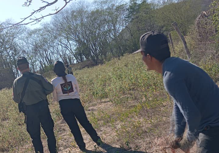 Colectivo y FGE hallan un cuerpo en descomposición en El Guasimal, Imala, Culiacán