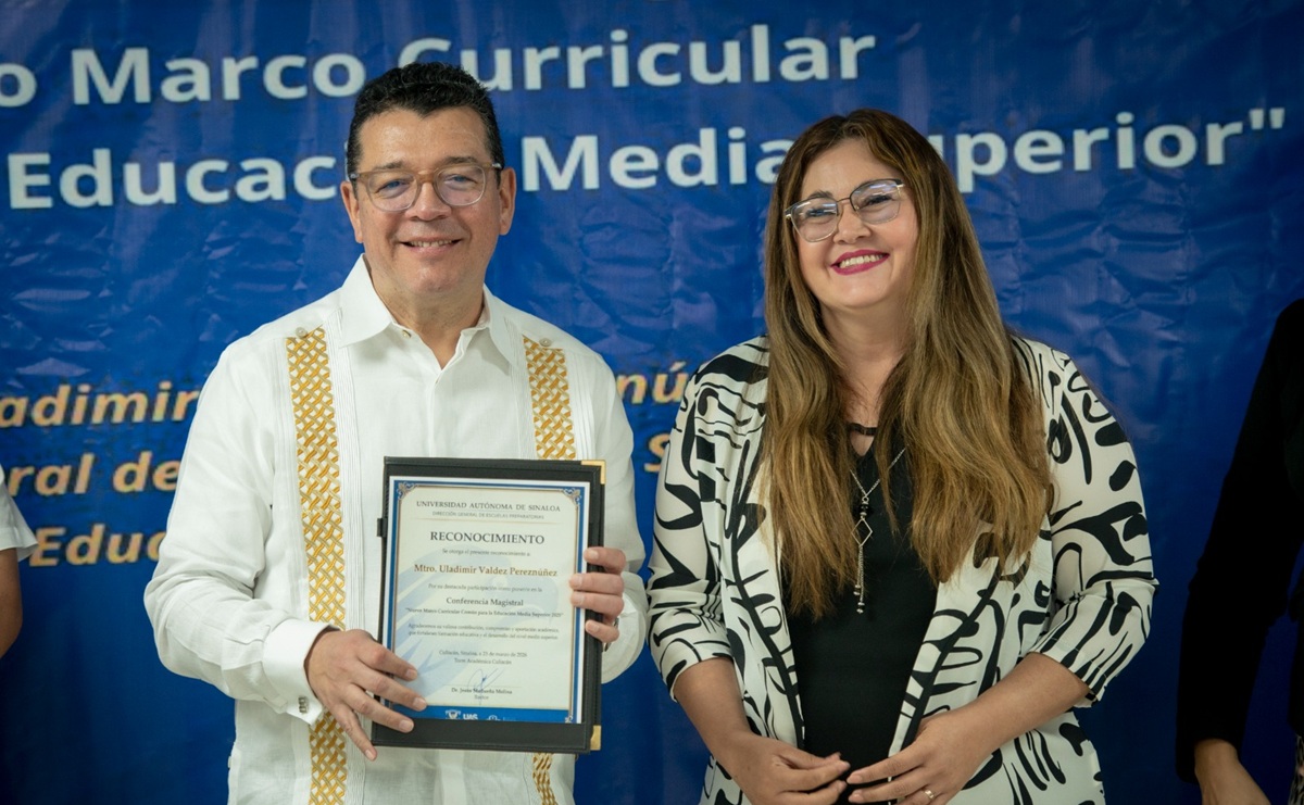 Conferencia sobre Educación Media Superior en la UAS
