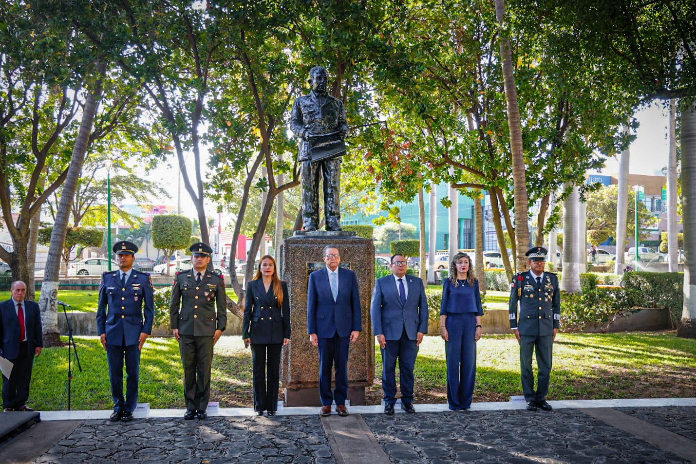 conmemoran el 88 aniversario de la expropiacion petrolera en mexico
