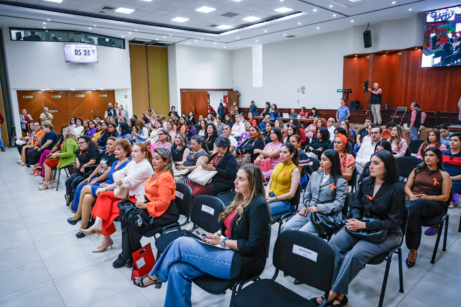 Conversatorio "Sembrando Igualdad: Mujeres en la Política Sinaloense"