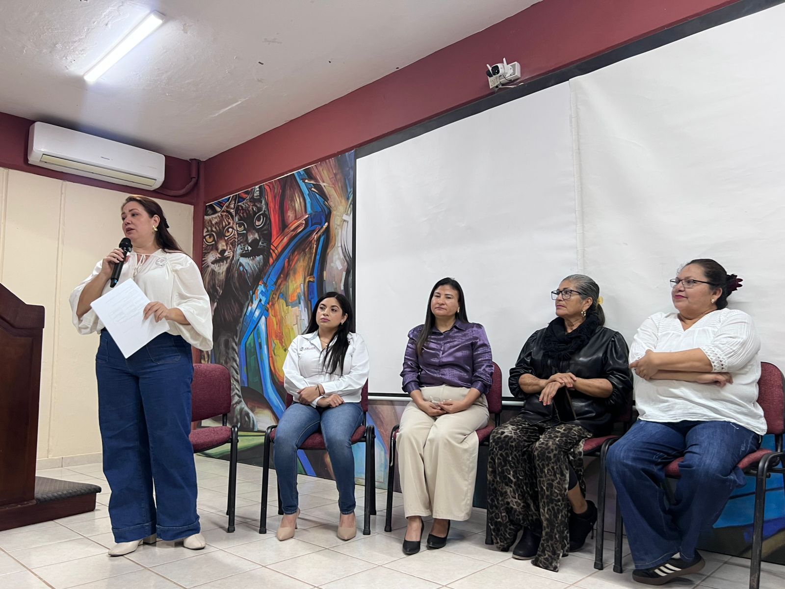 Conversatorio Prevención del Feminicidio, en la UAdeO Guasave