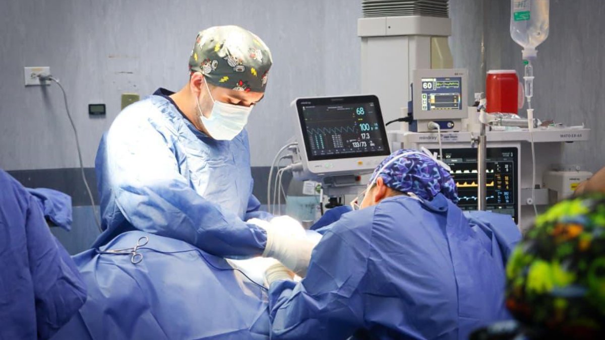 culmina con exito la jornada de reconstruccion de mama salud