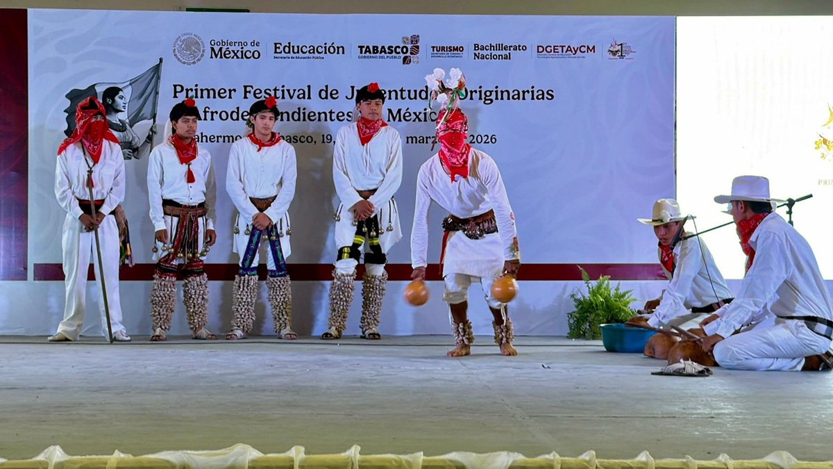Jóvenes danzantes del Venado del CBTA 81 de El Fuerte destacan en encuentro nacional en Tabasco