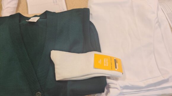 En el Hospital General de Culiacán, denuncian mala calidad y tardanza en entrega de uniformes de IMSS-Bienestar