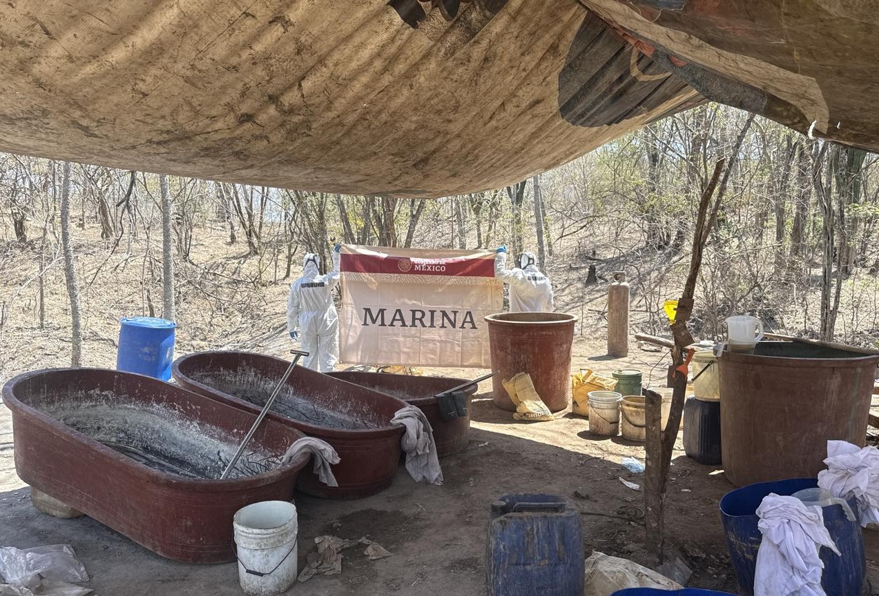 desmantelan autoridades de la marina un narcolaboratorio en mocorito sinaloa con valor de 157 millones de pesos