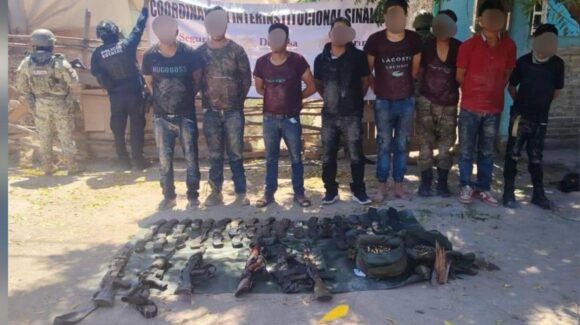 Rescatan a menor secuestrado en Escuinapa, Sinaloa, tras denuncia al 089; caen 8 presuntos delincuentes