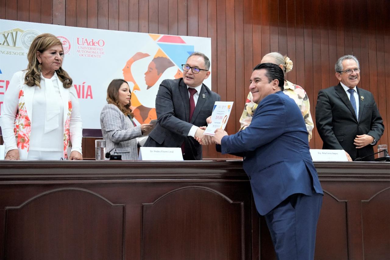 Diplomado en Ciudadanía y Construcción de Paz