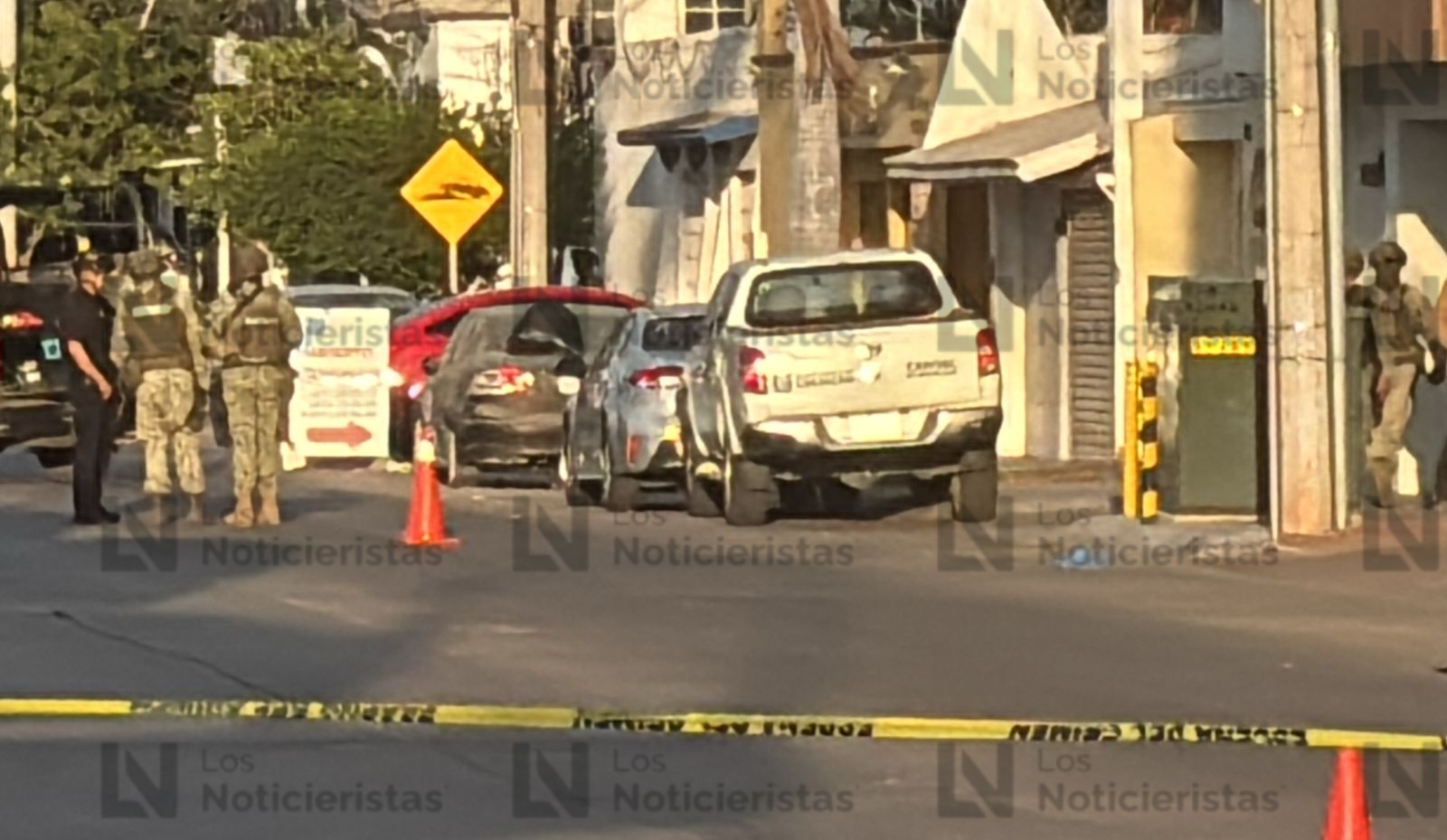 Ejecutan al conductor de una camioneta del Ayuntamiento de Culiacán en el sector Villa Universidad