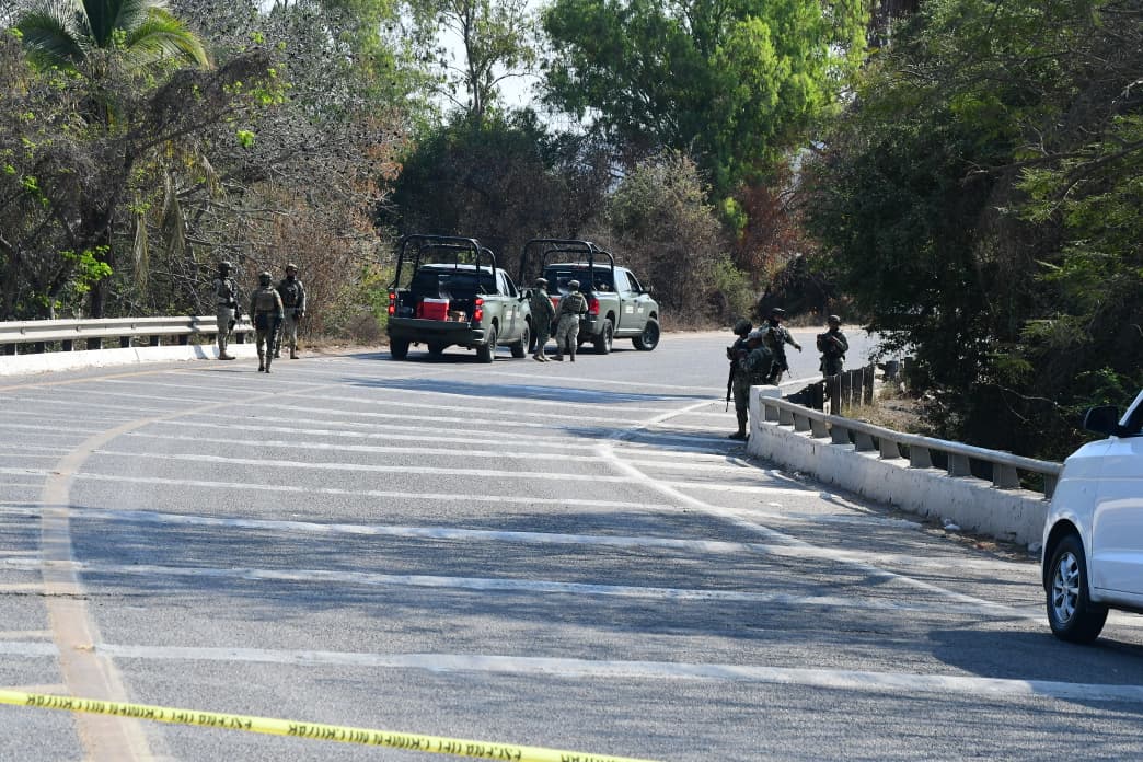 Ejecutan a balazos a joven al norte de Mazatlán