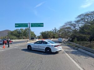 Ejecutan a balazos a joven al norte de Mazatlán