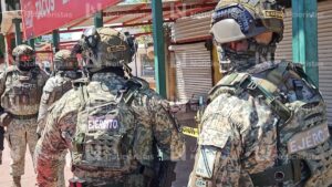 ejecutan a empleado de taqueria frente al aeropuerto de culiacan elementos