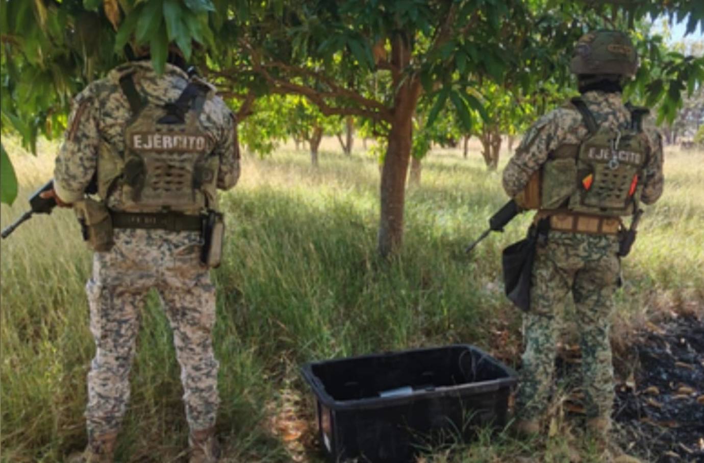 ejercito asegura explosivos en agua caliente de los monzon culiacan