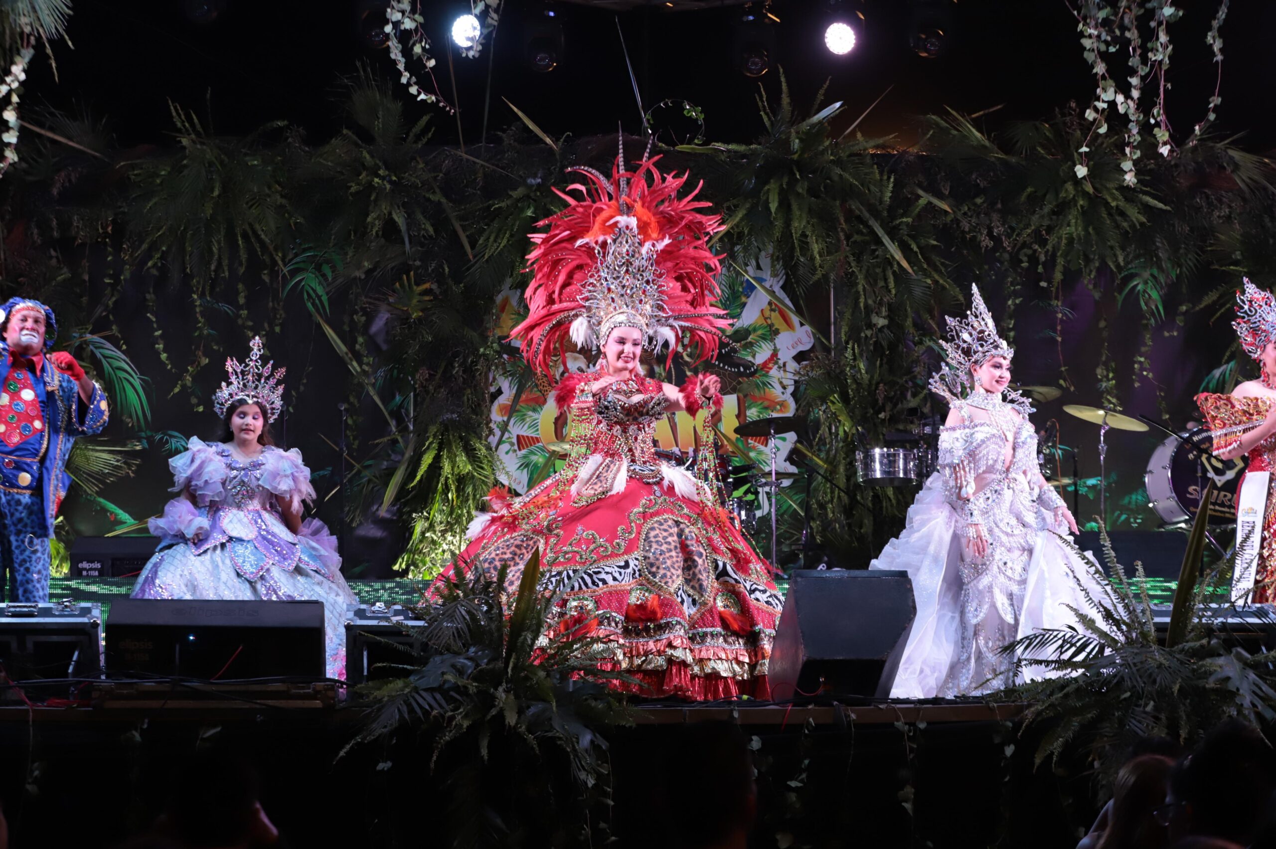 el carnaval de guasave concluye premiando a sus mejore comparsas ganadoras en el malecon