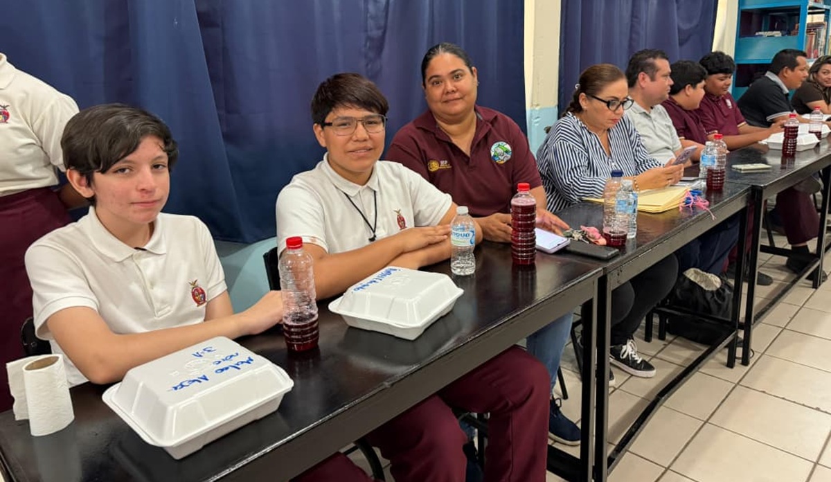 Encuentro de la Niñez en el Uso de la Tecnología en Mazatlán