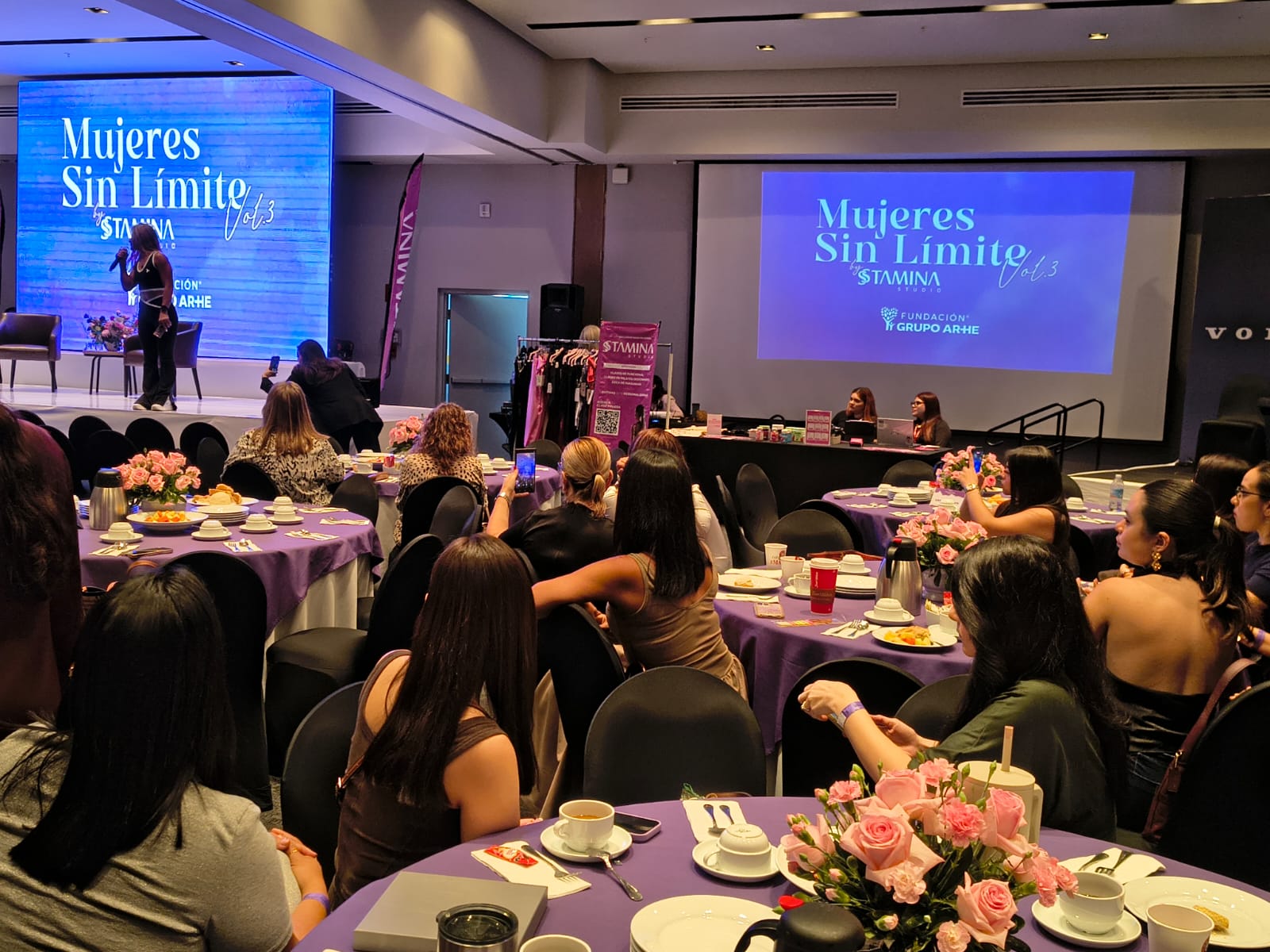 Encuentro "Mujeres Sin Límite" en Mazatlán, Sinaloa