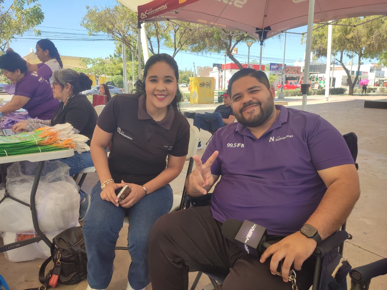Entrega de kit para la Canrrera 2026 continúa en el Parque Lineal en Mazatlán