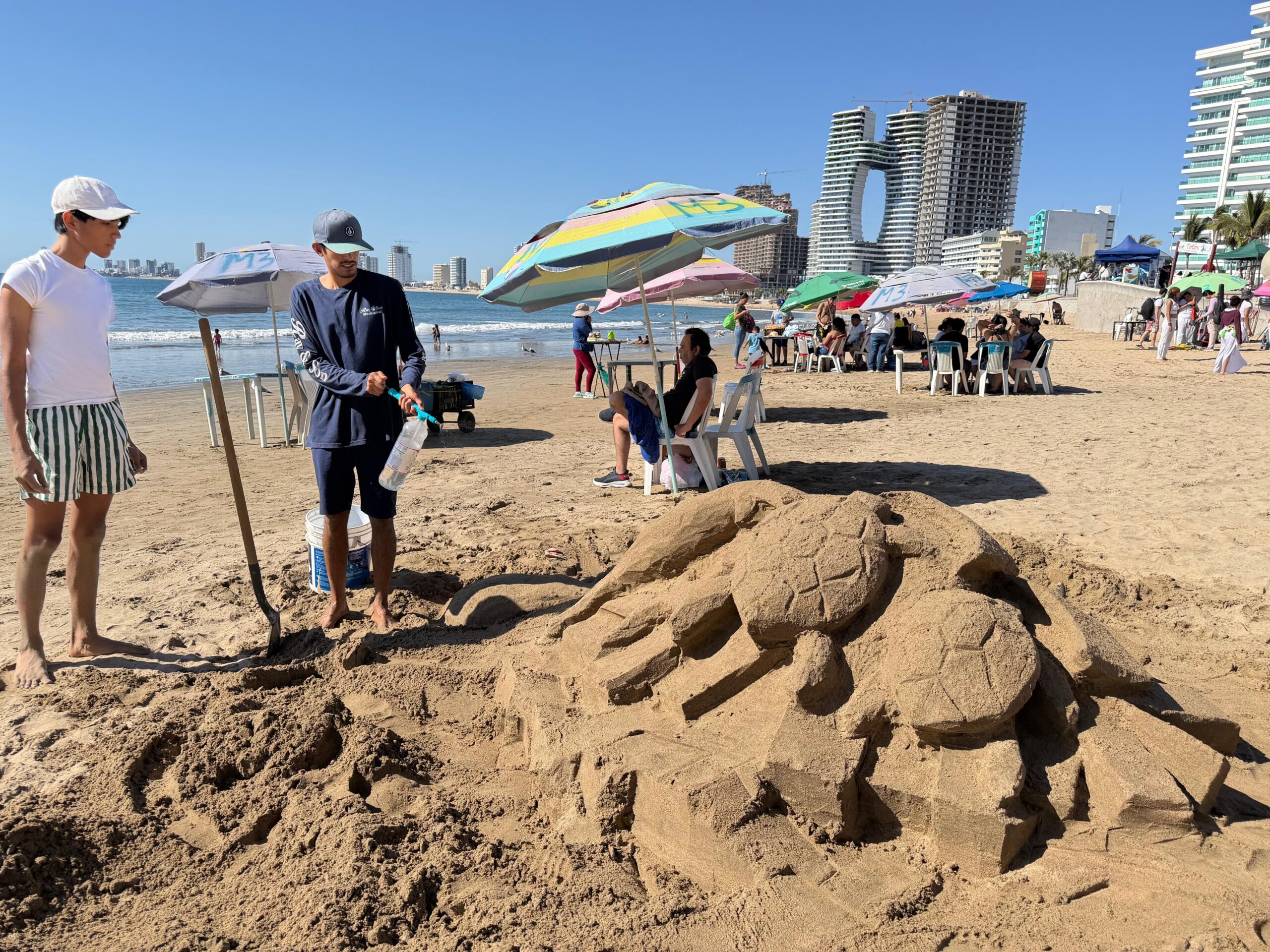 Equinoccio de Primavera reúne a colectivos en Mazatlán