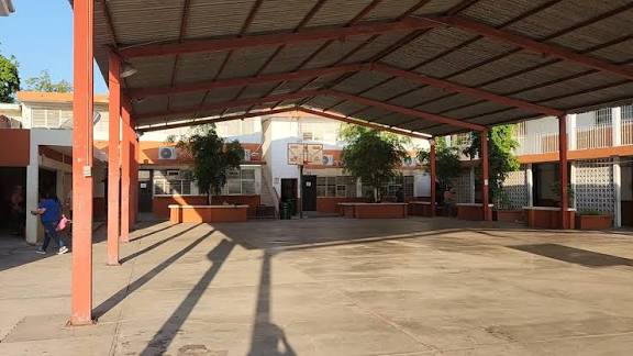 ¡Ni se les ocurra! Llama SEPyC a no suspender clases el día viernes ante fin de semana de puente, en Mazatlán, Sinaloa