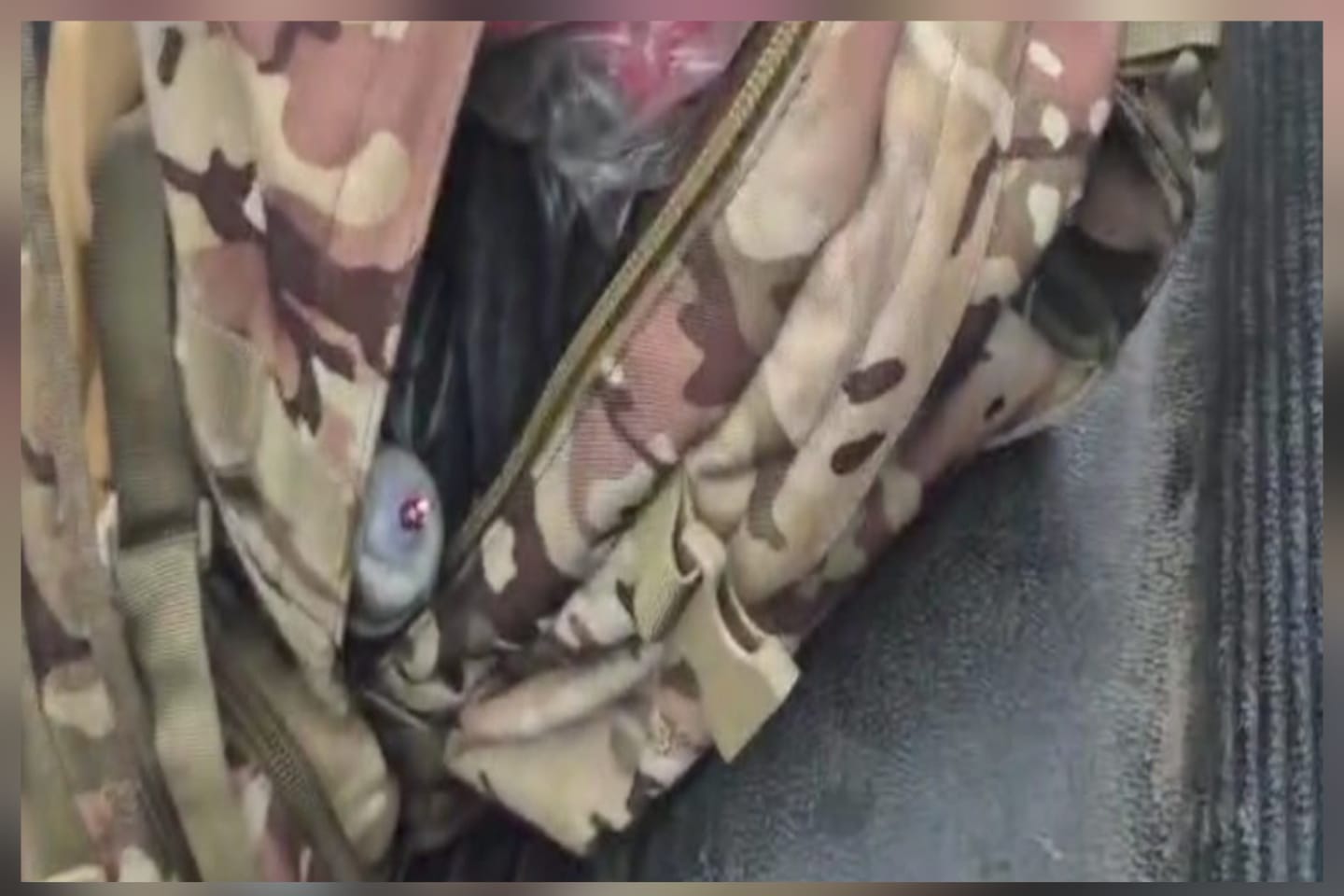 explosivo hallado en una de las unidades aseguradas por el ejercito mexicano