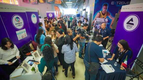 Gobierno acerca oportunidades laborales con Feria Nacional del Empleo para las Mujeres 2026 en Culiacán, Sinaloa