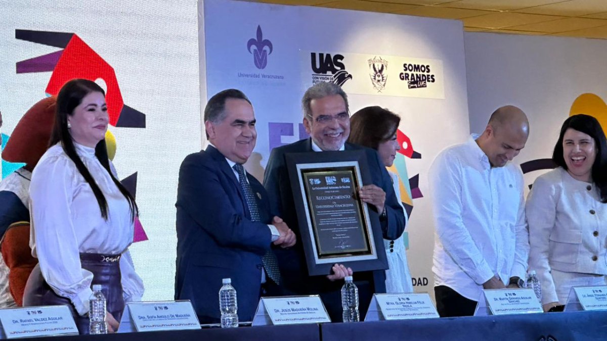 feria del libro uas en mazatlan reconocimiento