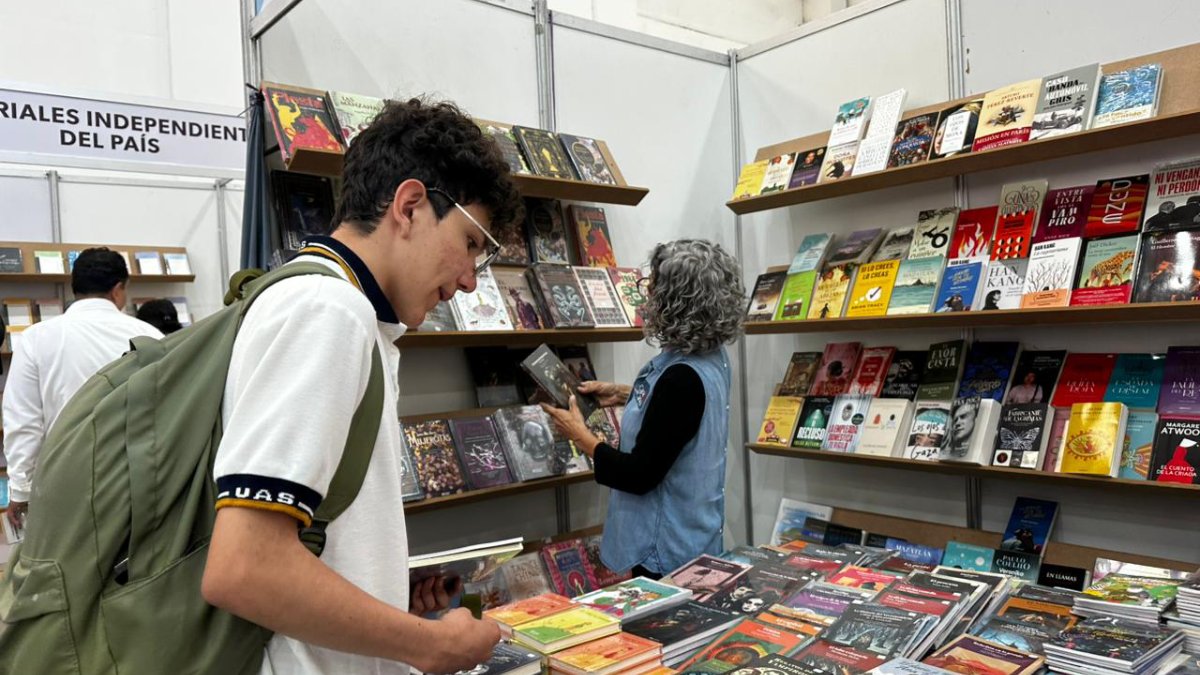 feria del libro uas en mazatlan sin