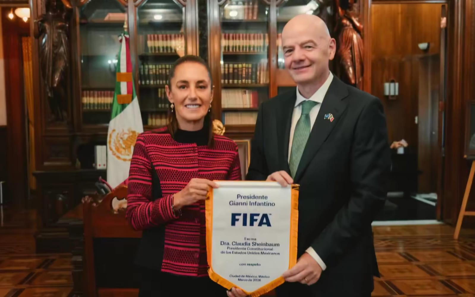 Claudia Sheinbaum y Gianni Infantino se reunen previo a la Copa Mundial 2026
