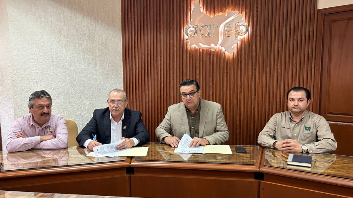 firman alianza la aarsp y el instituto tecnologico superior de guasave firma