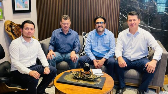 Gámez Mendívil sostiene reunión con CFE para fortalecer el servicio eléctrico en Culiacán, Sinaloa