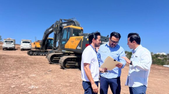 Gámez Mendívil supervisa construcción de Viviendas para el Bienestar al norte de Culiacán, Sinaloa