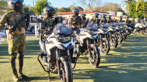 Marina blinda Mazatlán, Sinaloa contra robo de vehículos con operativos en zonas de mayor incidencia