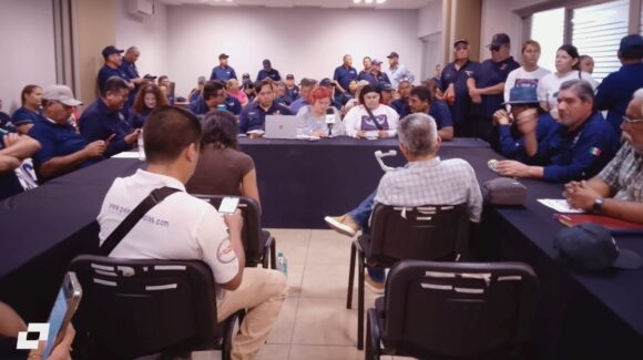 Guerreros Azules liberan instalaciones de la CEDH Sinaloa; por instrucción del gobernador serán atendidos por la SGG