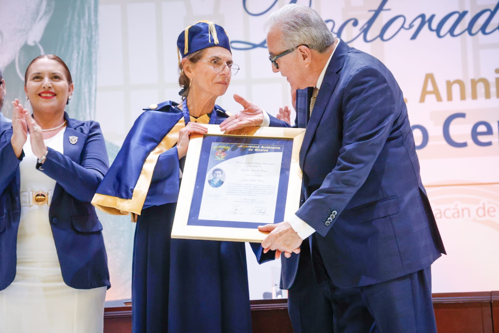H. Consejo Universitario, Sesión Solemne Doctorado Honoris Causa, Dra. Annie Pardo Cemo, Dra. Rosaura Ruiz Gutiérrez