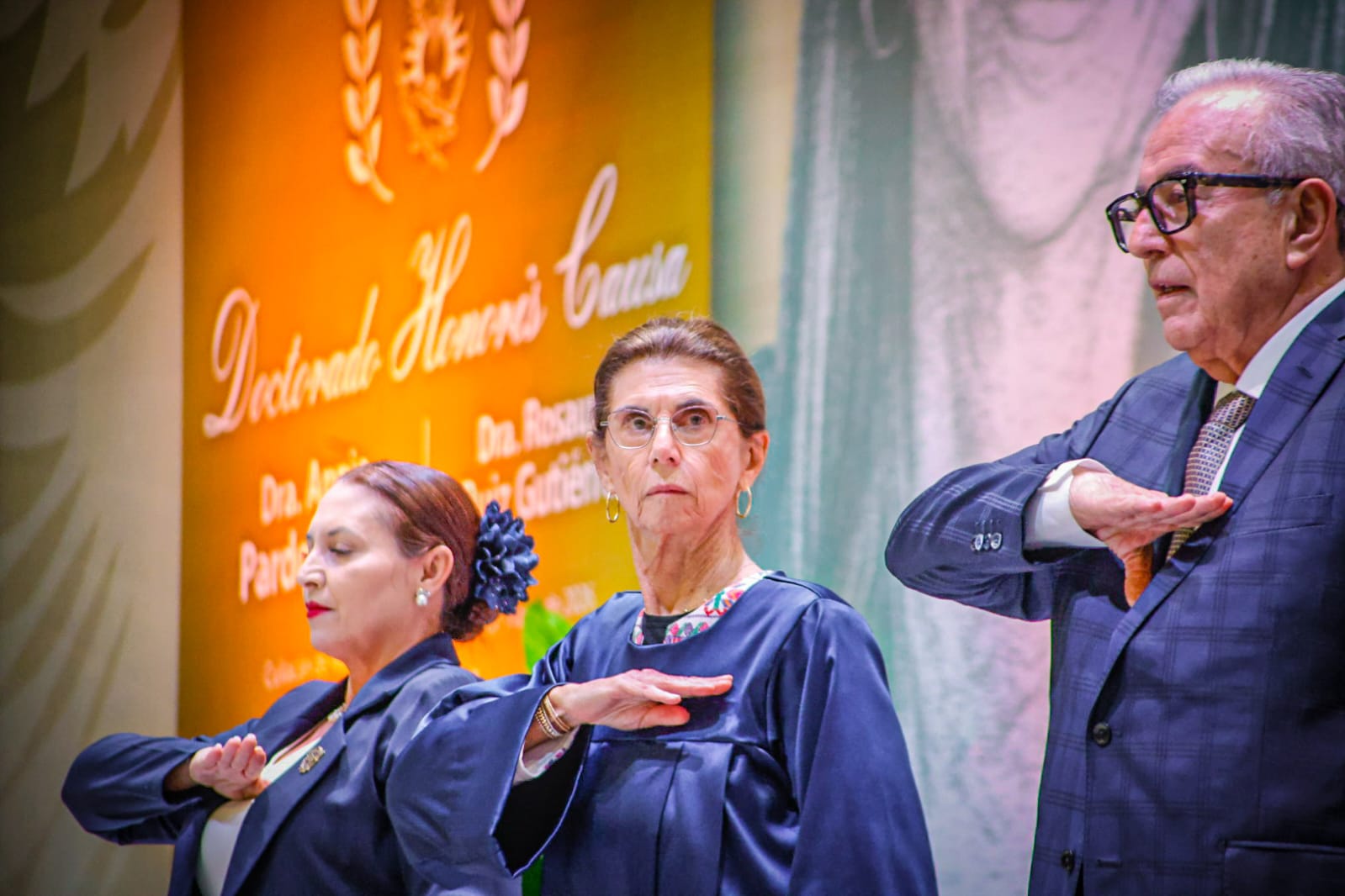 Dra. Annie Pardo Cemo, Dra. Rosaura Ruiz Gutiérrez