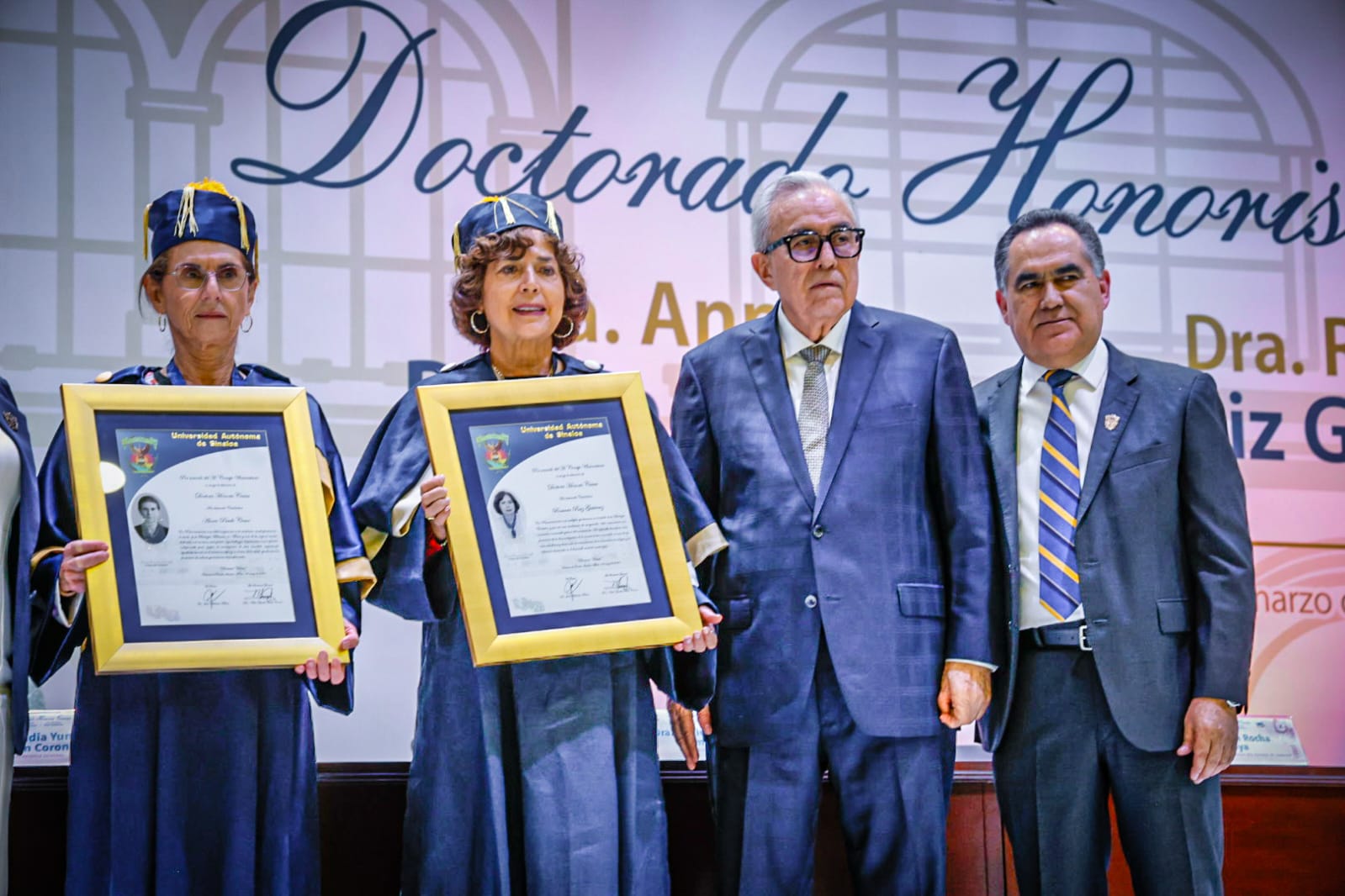 H. Consejo Universitario, Sesión Solemne Doctorado Honoris Causa, Dra. Annie Pardo Cemo, Dra. Rosaura Ruiz Gutiérrez