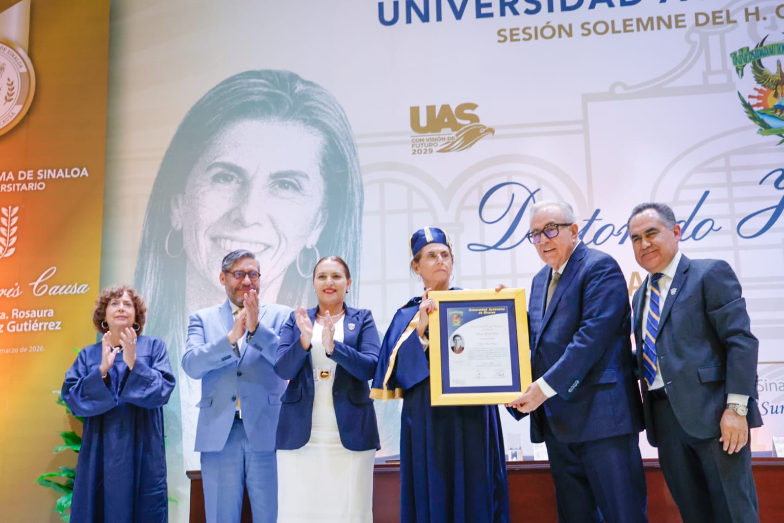H. Consejo Universitario, Sesión Solemne Doctorado Honoris Causa, Dra. Annie Pardo Cemo, Dra. Rosaura Ruiz Gutiérrez