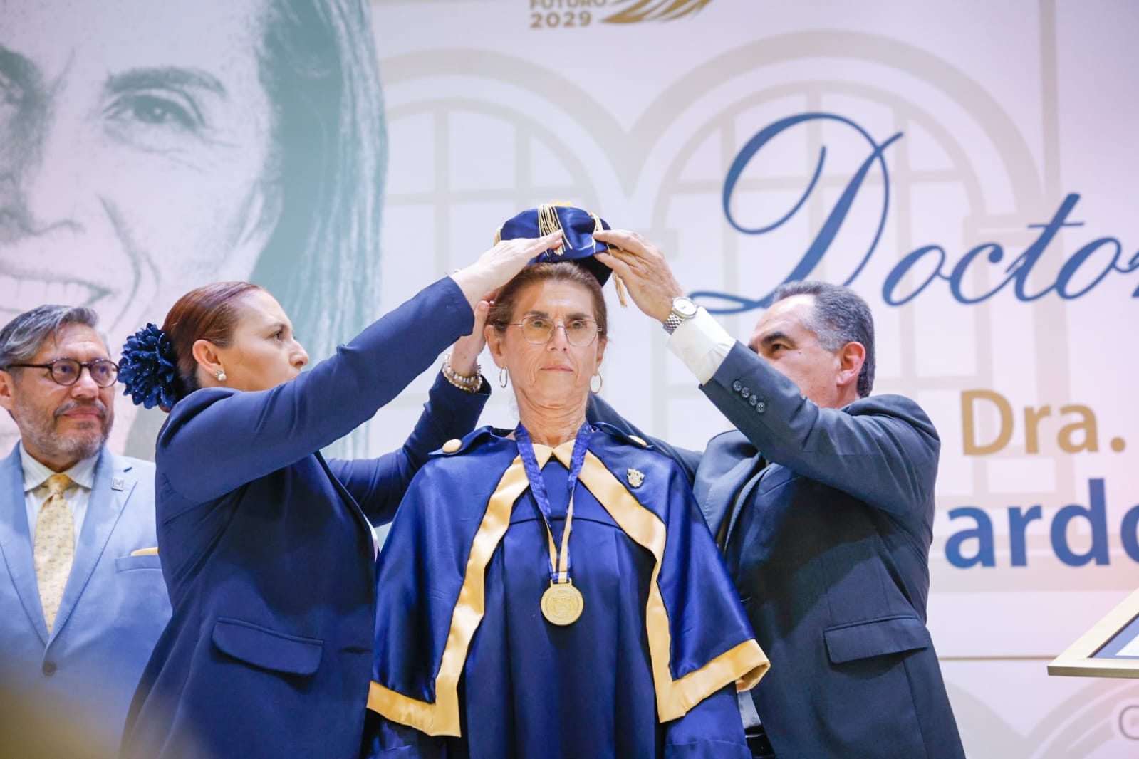 H. Consejo Universitario, Sesión Solemne Doctorado Honoris Causa, Dra. Annie Pardo Cemo, Dra. Rosaura Ruiz Gutiérrez