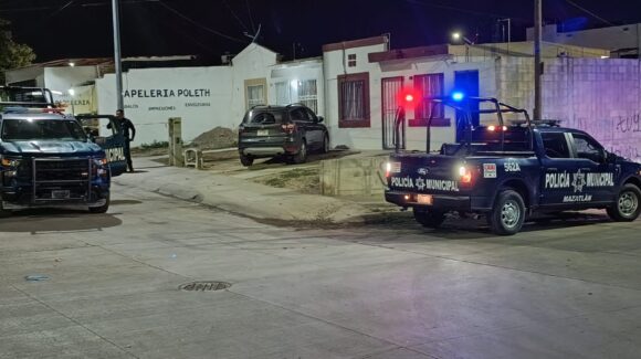 Persecución a balazos en Mazatlán, Sinaloa, deja un herido; atacantes disparaban desde motocicleta