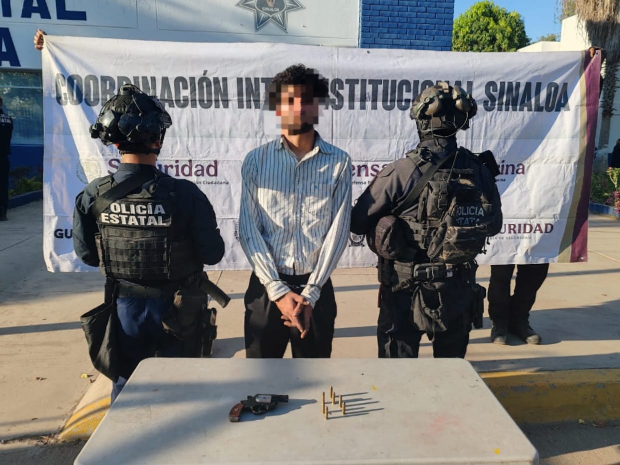 Hombre detenido en Navolato, Sinaloa