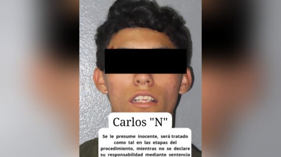 ¡Pa’ ver el fut gratis! Lo agarran con televisor en las manos tras robo a casa en Mazatlán, Sinaloa