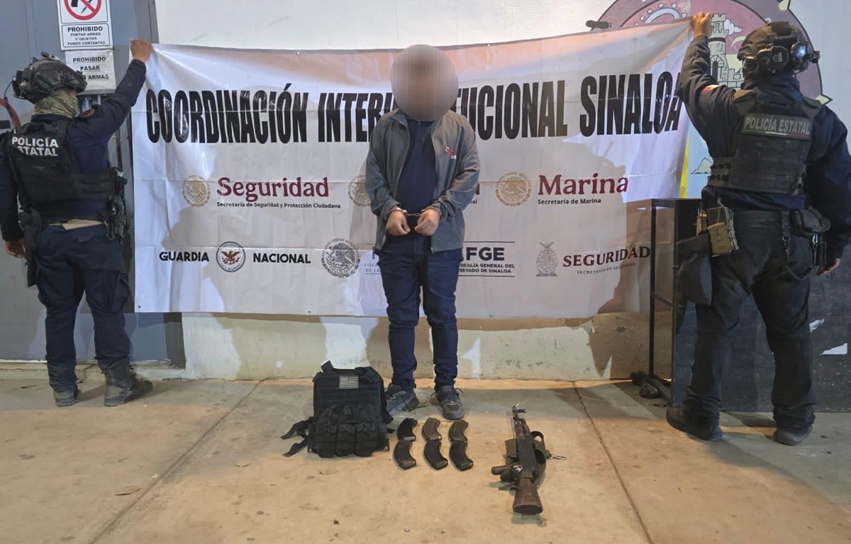 Hombre detenido con armas tras persecución en Rosario
