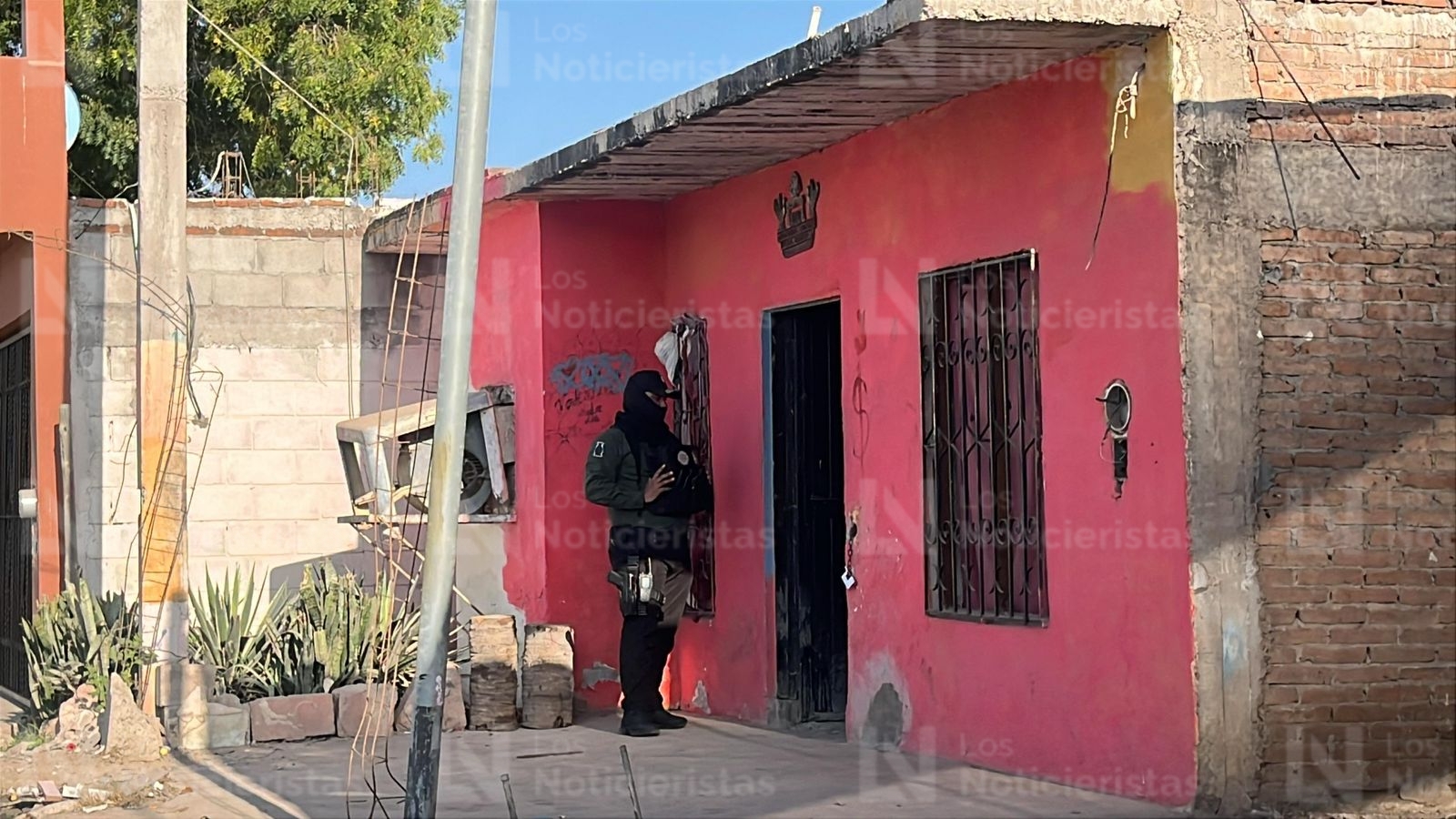 Hombre ejecutado al interior de una vivienda en Navolato, Sin.