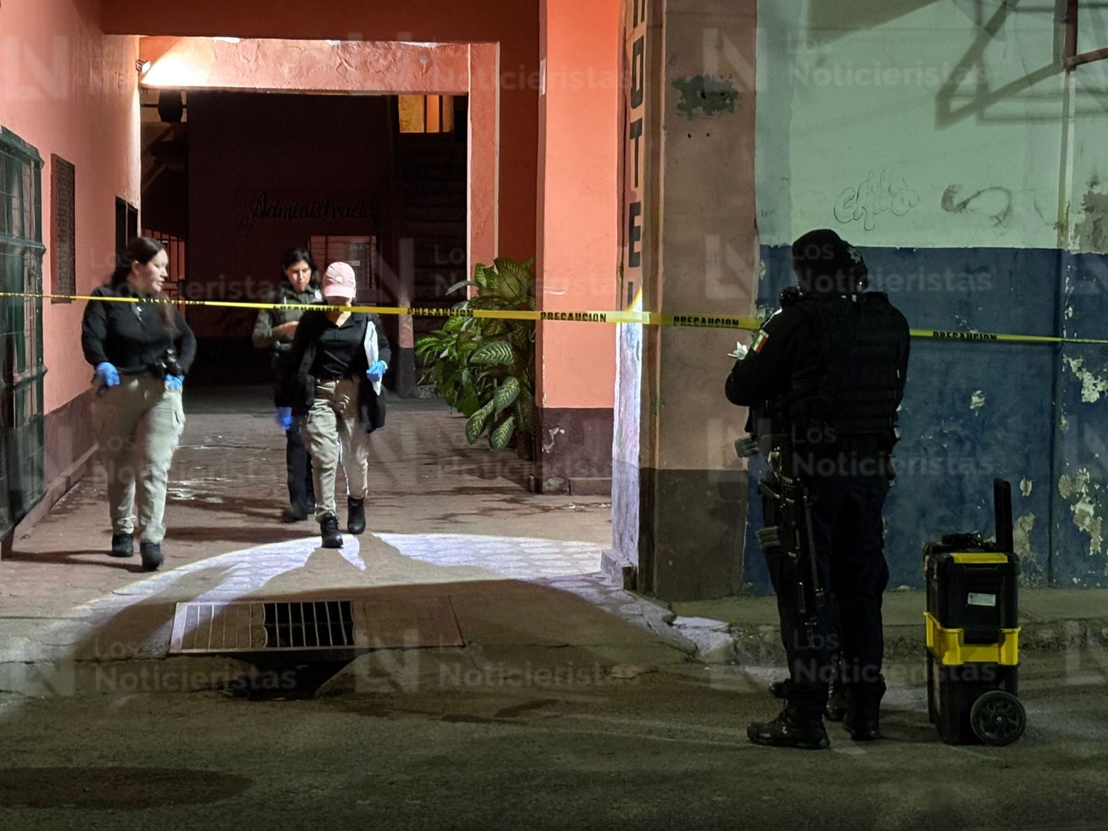 Hombre es ejecutado en un hotel en el Centro de Culiacán, Sin.