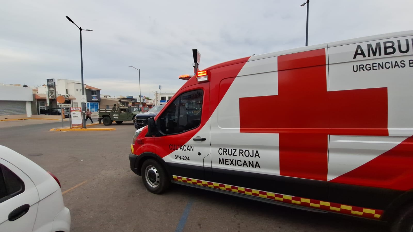 hombre resulta baleado en la conquista culiacan sinaloa en un intento de despojo de una motocicleta