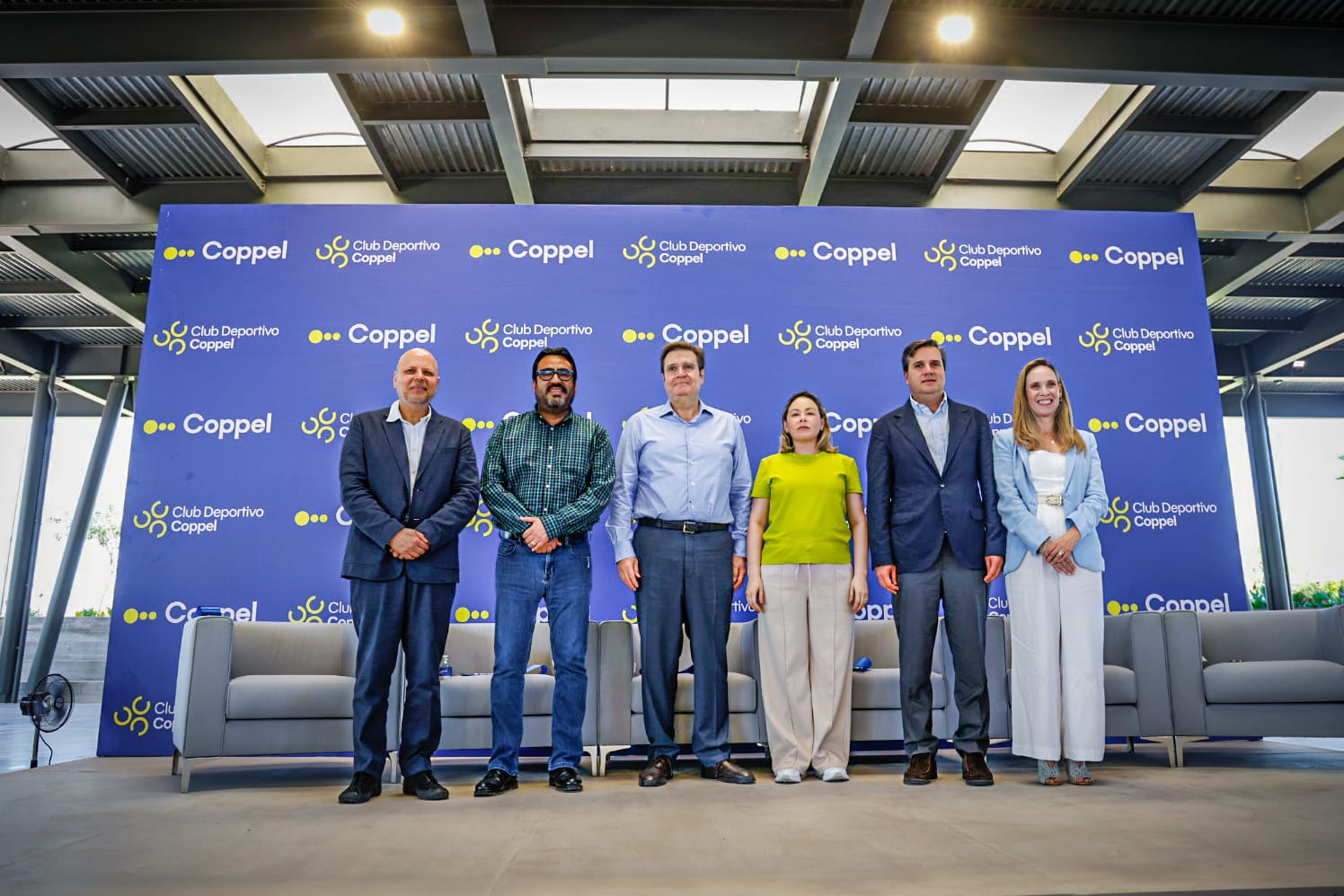 Inauguran el Club Deportivo Coppel en Culiacán