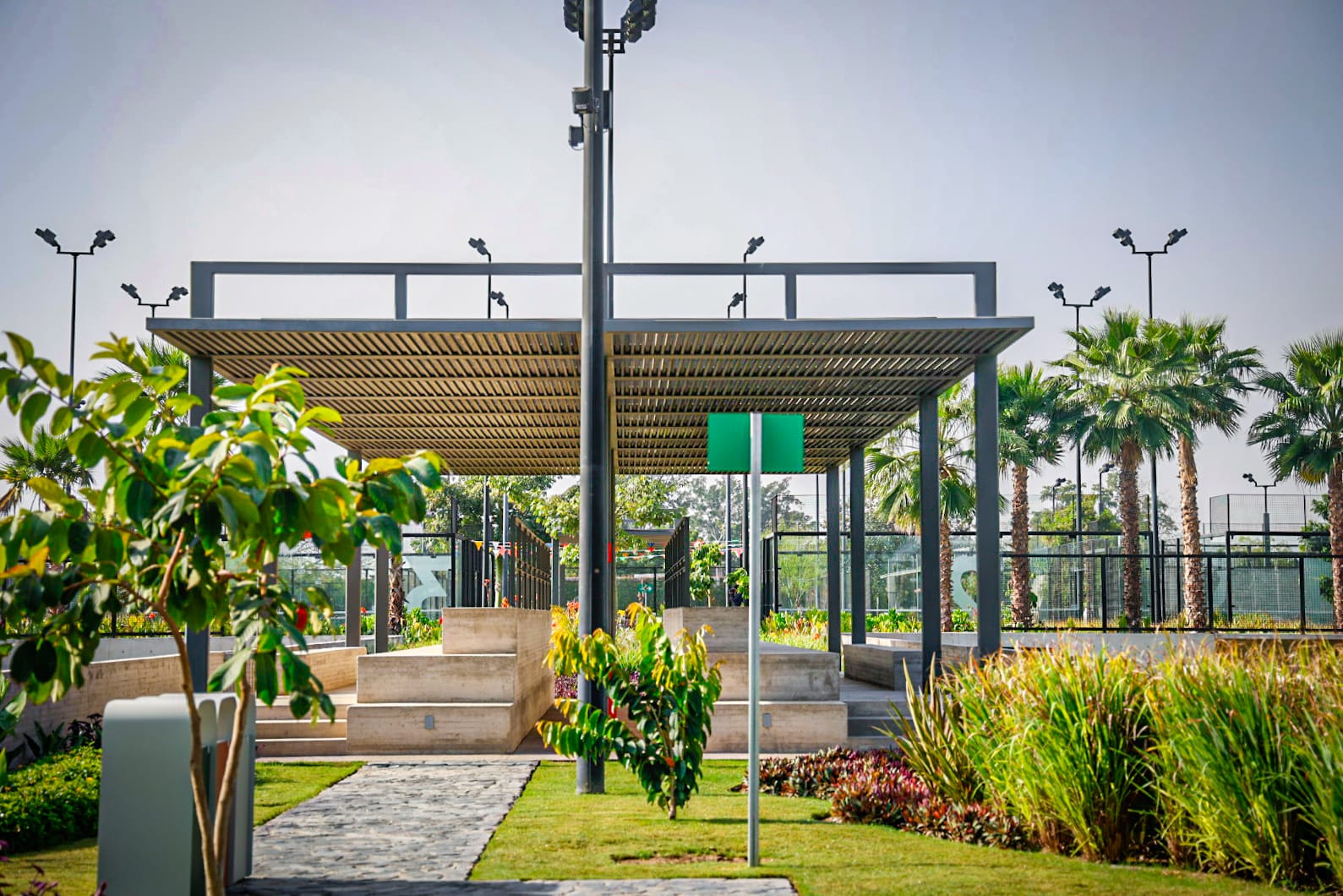 Inauguran el Club Deportivo Coppel en Culiacán
